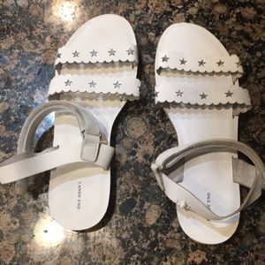 Lands End girl leather white sandals. Size 5